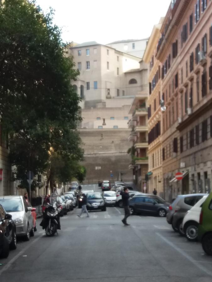 Sylvia Stylish Vatican Apartment Roma Exterior foto